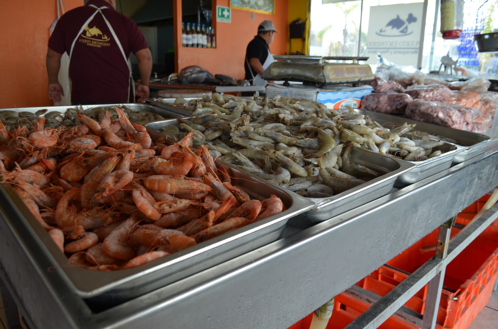 A pesar de la demanda de mariscos en Tehuacán vendedores no esperan repunte